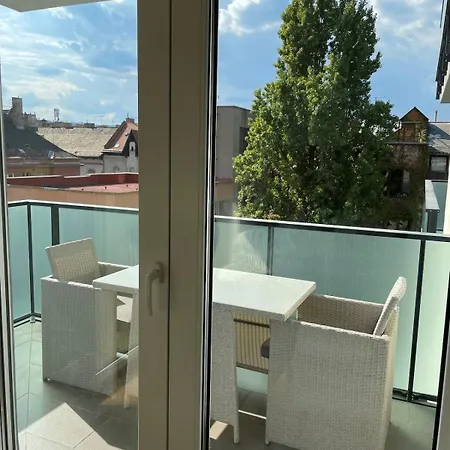 Apartment Cozy Close To The Center